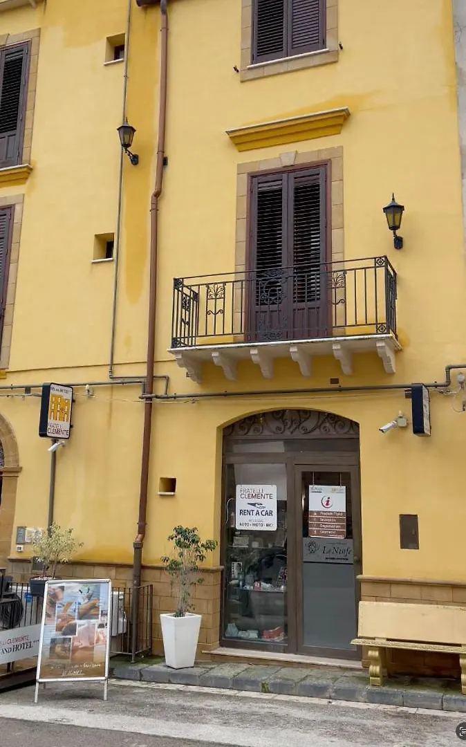 Fratelli Clemente Spa And Hotel カステルヴェトラーノ