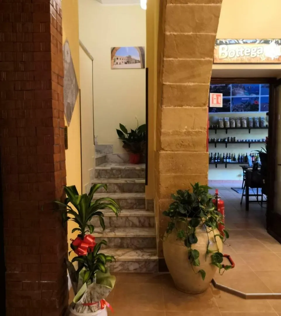 Fratelli Clemente Spa And Hotel カステルヴェトラーノ