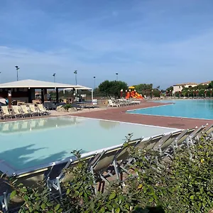 https://gallura-beach-village.in-sardinia.net